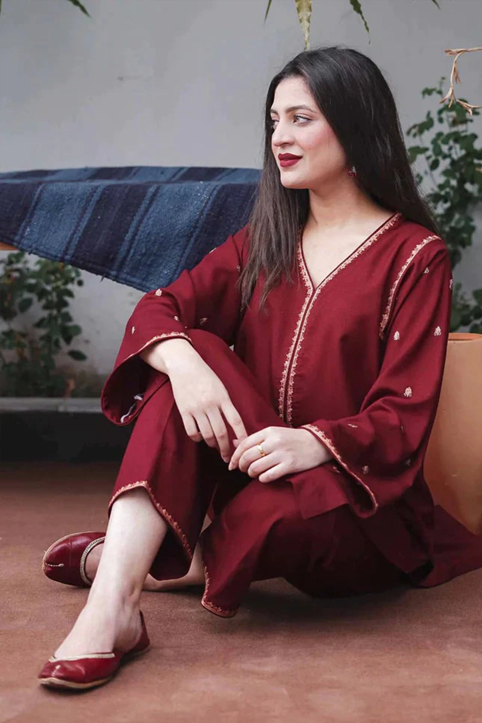 Aisling Winter 3 Piece Dhanak dress with Embroidered Shawll WC403 - Image 4