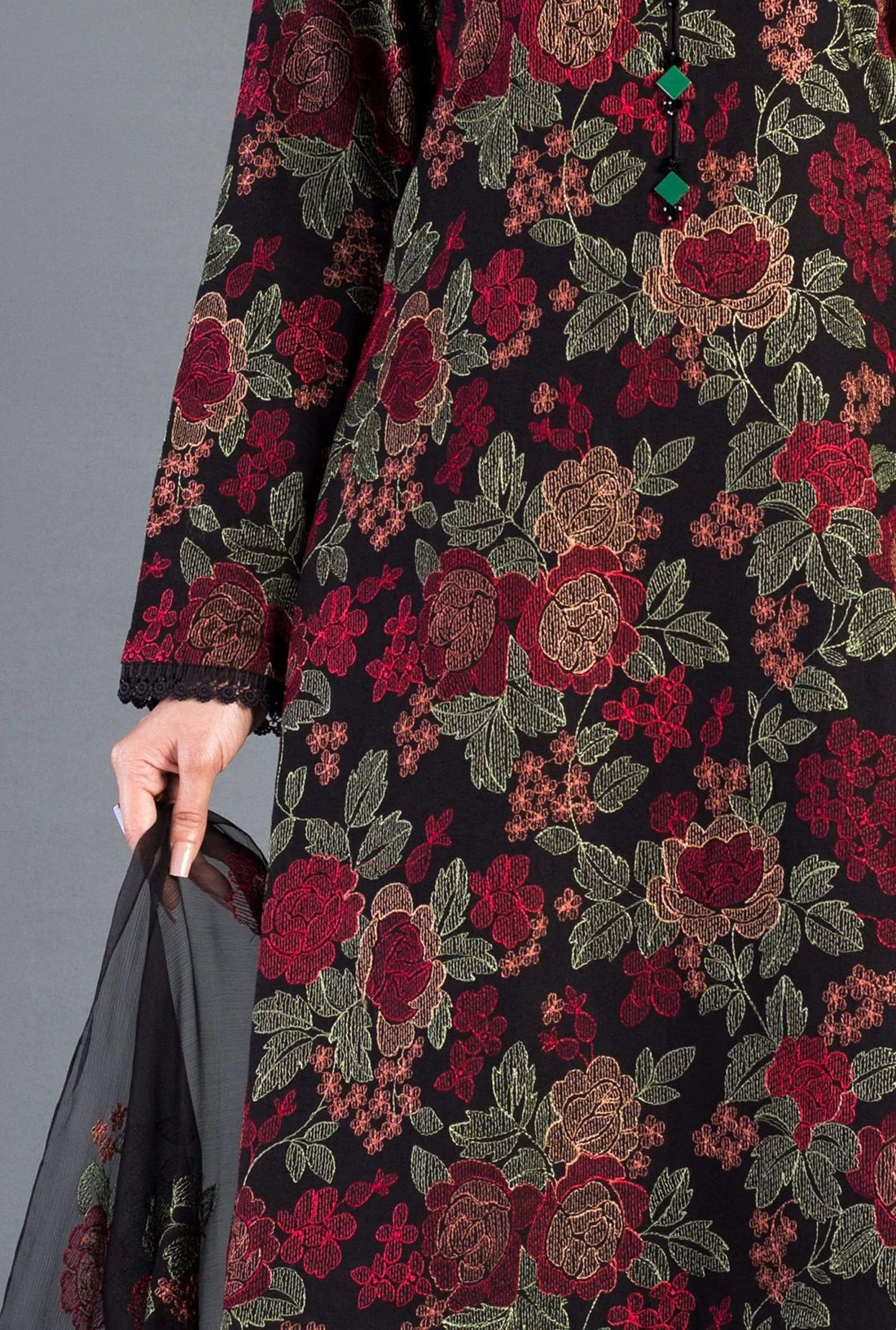 Bareeze Embroided Lawn dress with embroidered chiffon dupatta 3PC WC017 - Image 3