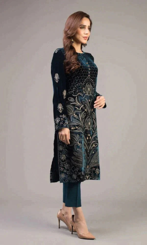 Bareeze Embroidered dress with Chiffon Embroidered Duppta 3 Piece WC012 - Image 3