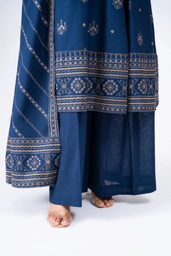 Bareeze Unstitched Winter Embroidered Dhanak Suit with Embroidered Dhanak Shawll 3 Piece WC578 - Image 3