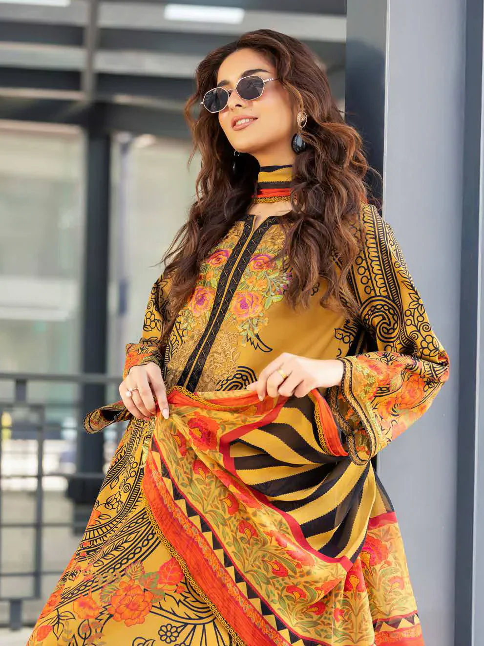 Charizma Printed Lawn 3 Piece Suit with Munar Dupatta WC1232 - Image 3