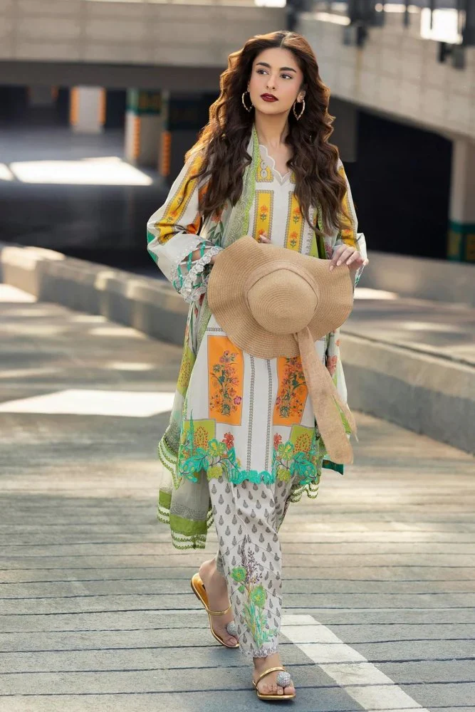 Charizma Printed Lawn 3 Piece Suit with Munar Dupatta WC1284 - Image 5