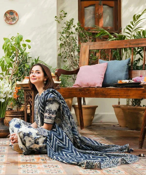 WC1069-Faiza Saqlain Printed 3 Piece Lawn Dress - Image 2