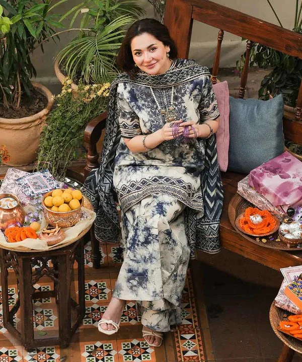 WC1069-Faiza Saqlain Printed 3 Piece Lawn Dress - Image 5