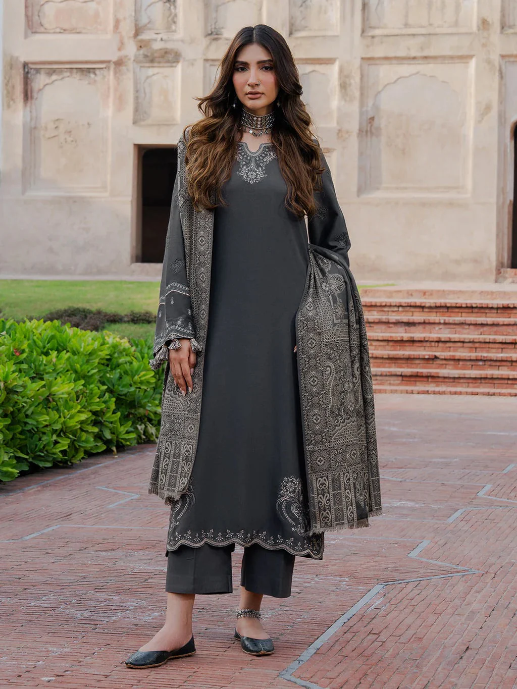 IZEL Dhanak Embroidered Shirt With Printed Shawll & Trouser 3 Piece WC1245 - Image 2