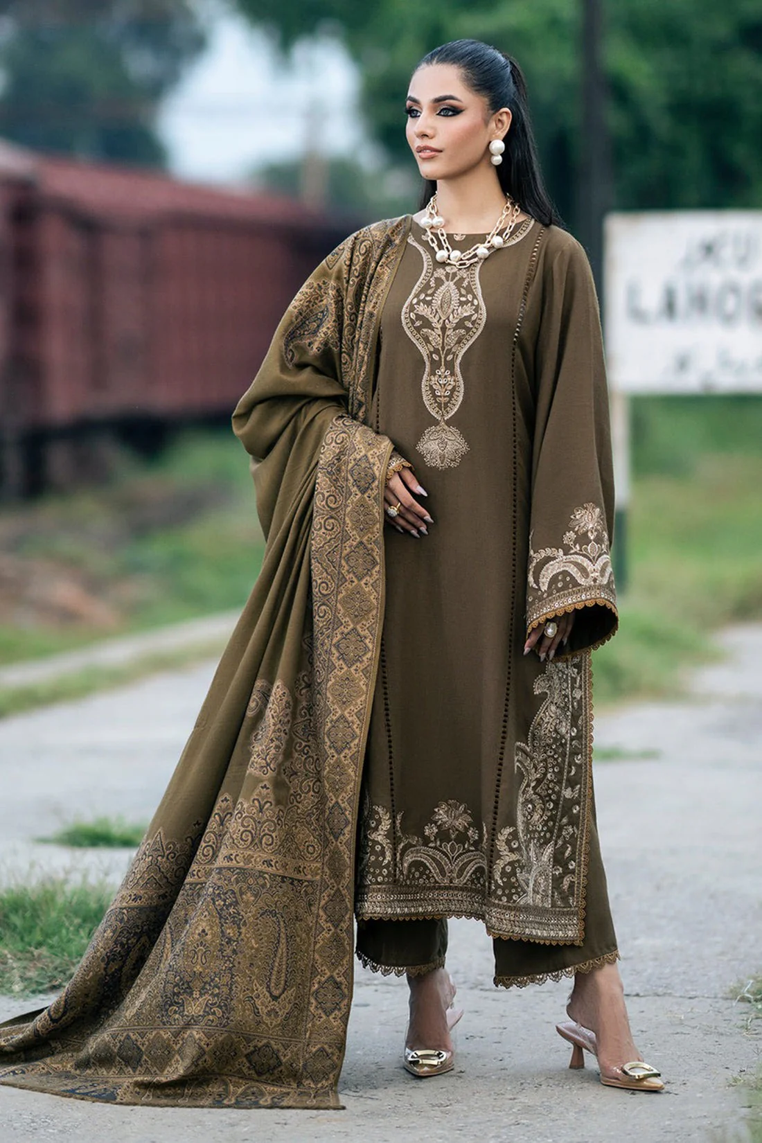 Jazmin Winter 3 Piece Dhanak Embroidered Suit with Printed Shawll WC1116 - Image 5