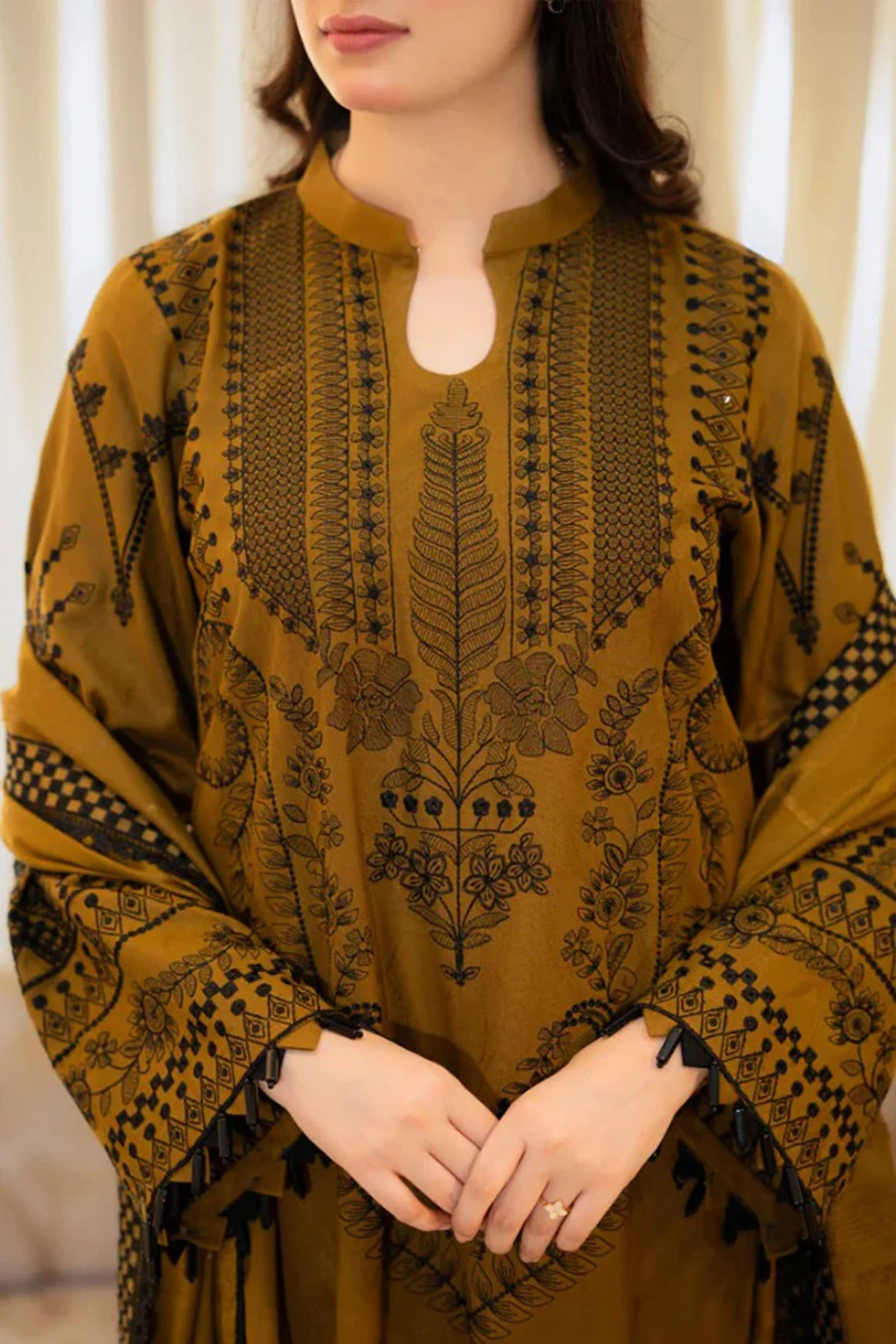 Khaddi Winter 3 Piece Embroidered Dhanak dress with Heavy Embroidered Dhanak Shawll WC1110 - Image 3