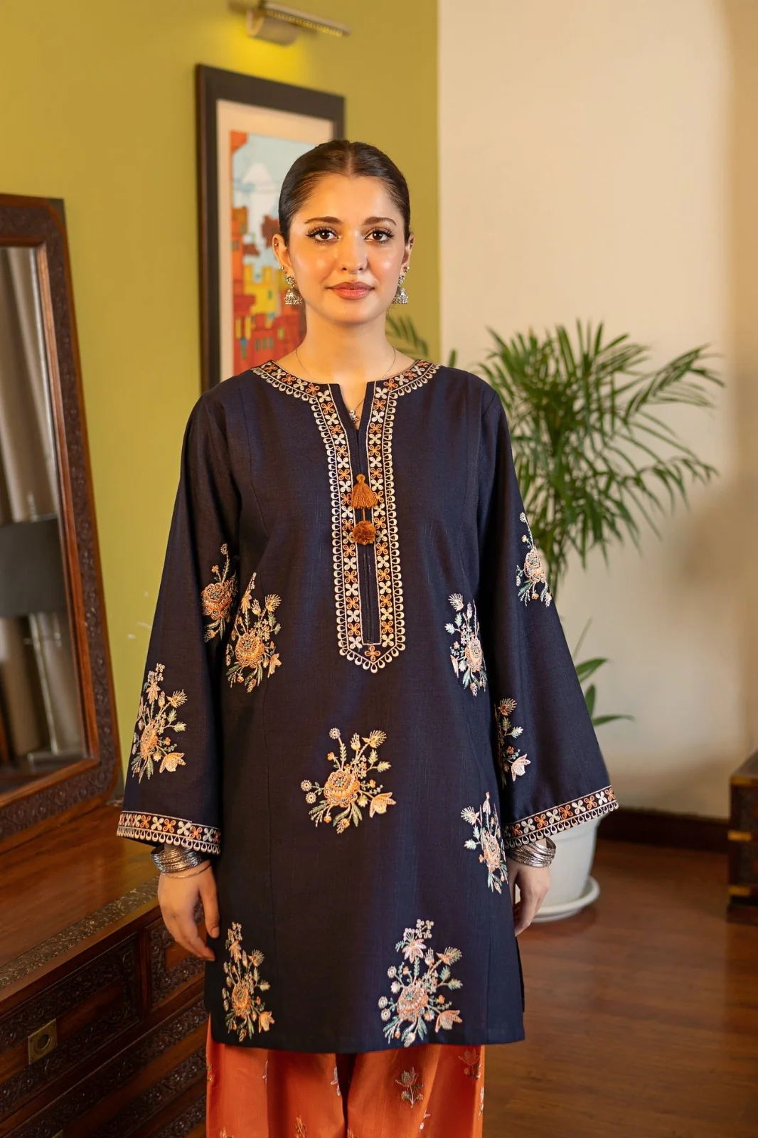 Maria B 2 Piece Luxury Lawn Embroidered dress with Emb Trouser WC1297 - Image 3