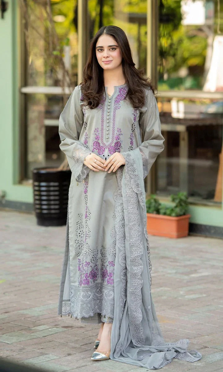 Mushq Winter 3 Piece Dhanak ChickenKari Embroidered Dress with Chiffon Emb Duppata WC1126 - Image 2