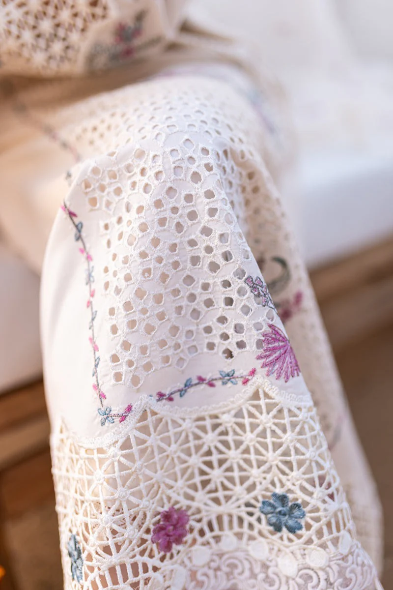 Qalamkar 3 Piece Chickenkari Embroidered Lawn Suit Organza Dupata WC997 - Image 5