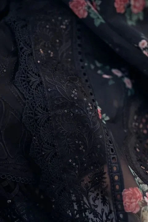 Sapphire 3 Piece Embroidered Lawn ChickenKari dress with Chiffon Dupata WC1041 - Image 3