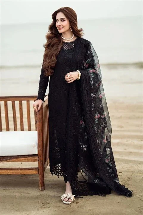 Sapphire 3 Piece Embroidered Lawn ChickenKari dress with Chiffon Dupata WC1041 - Image 5