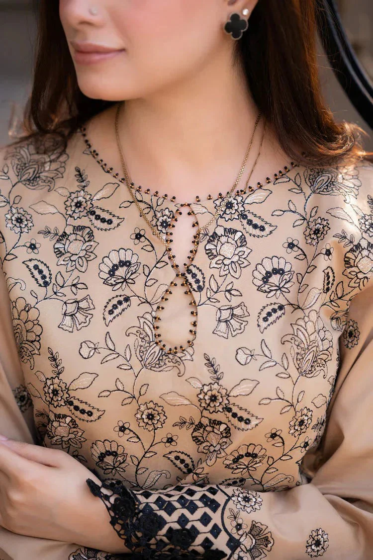 Sapphire 3 Piece Lawn Embroidered Dress WC1270 - Image 3