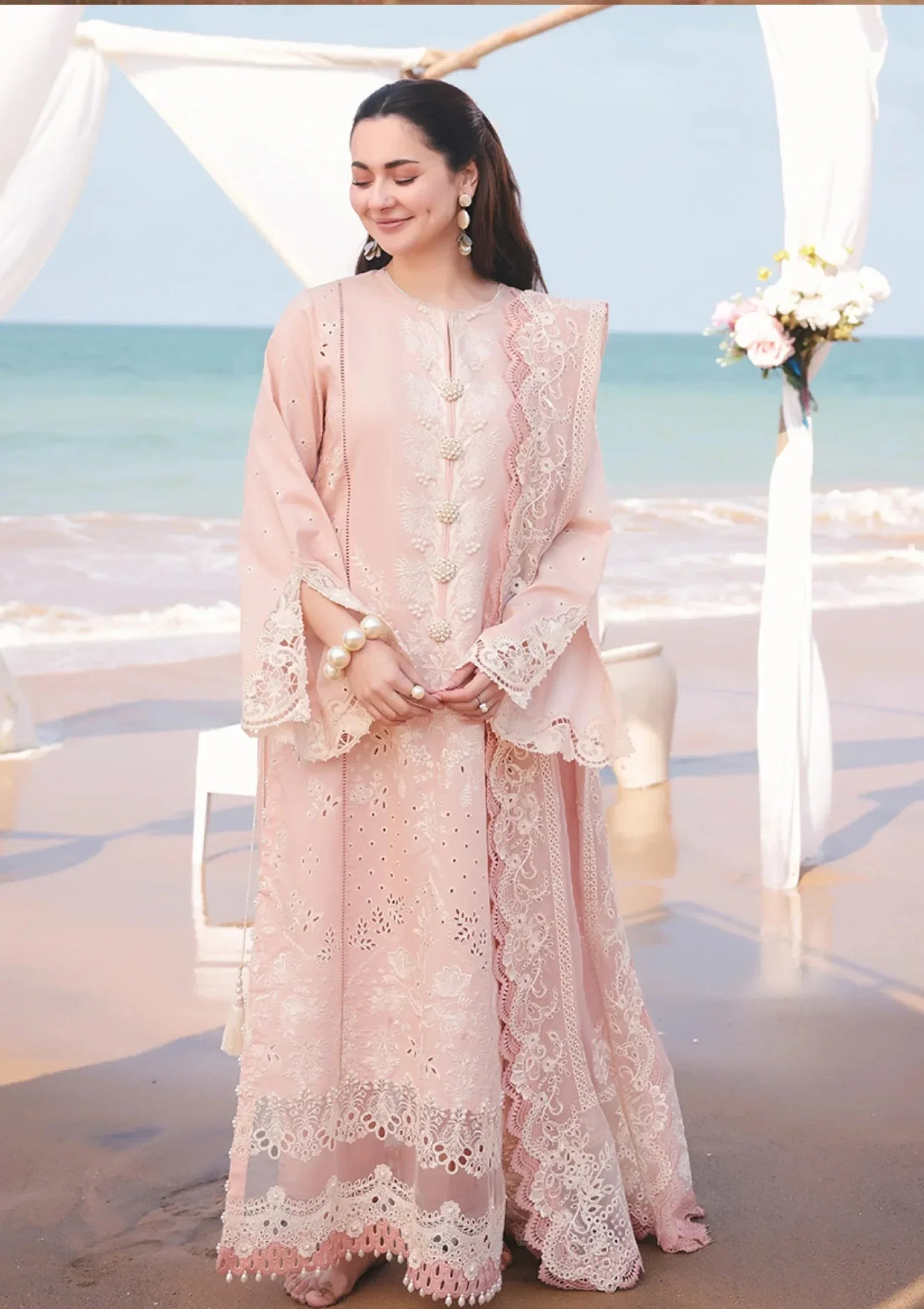 Sapphire Hania Luxury Lawn 3 Piece Suit  WC1042 - Image 3