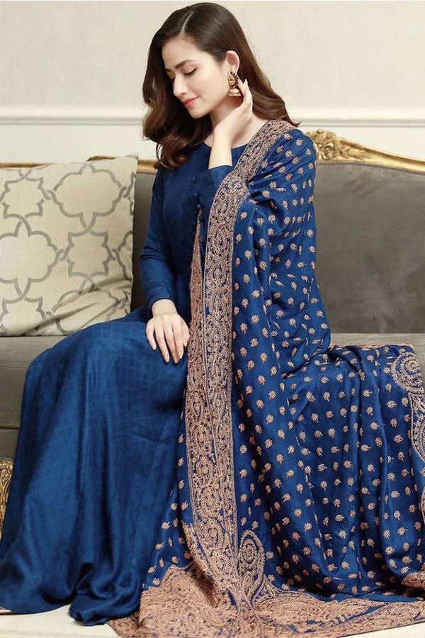 Unstitched Winter Linen Suit with Embroidered Linen Shawl 3 Piece WC408 - Image 4