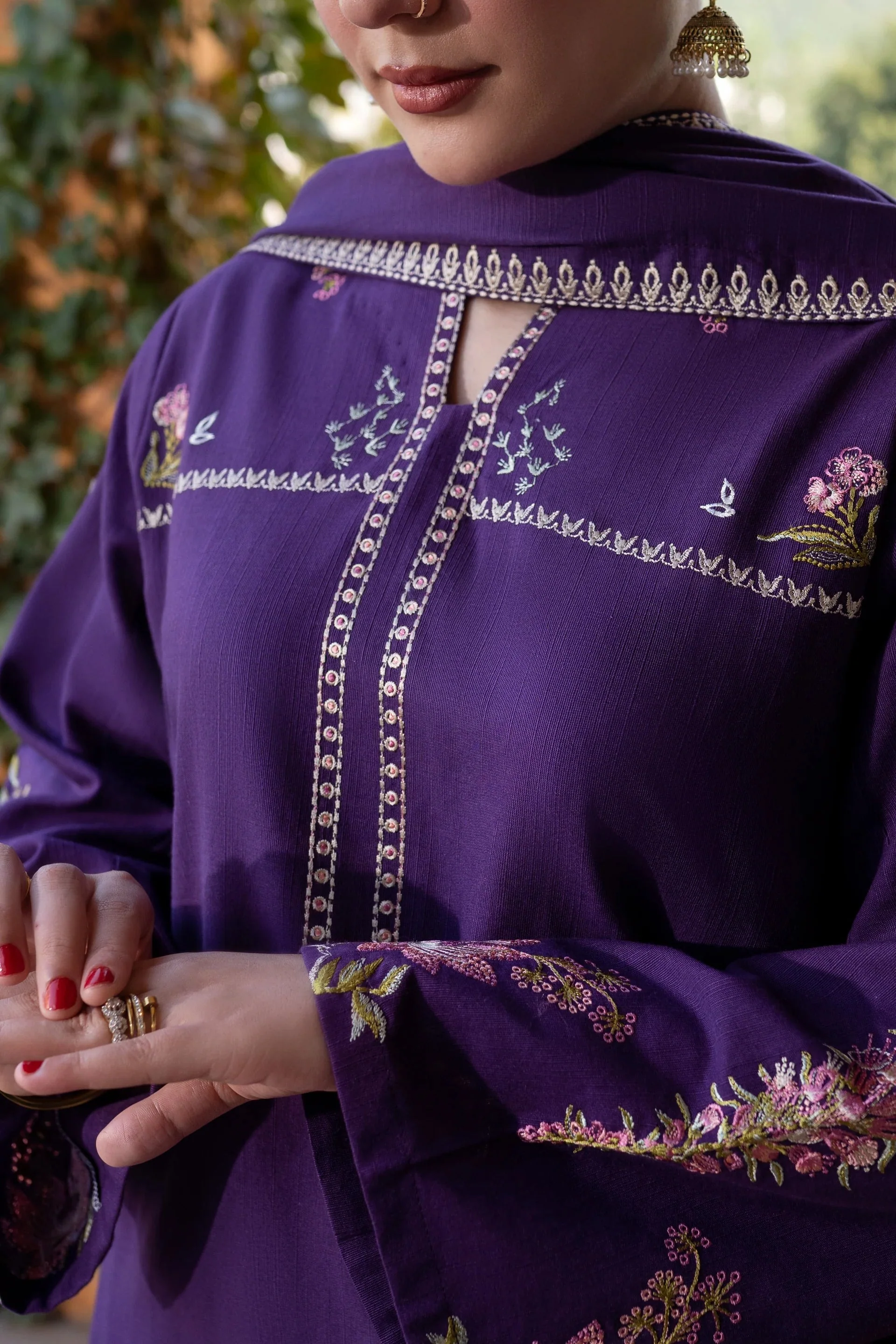 Urge 3 Piece Lawn Embroidered dress with Lawn Dupata Emb. Trouser WC1292 - Image 5