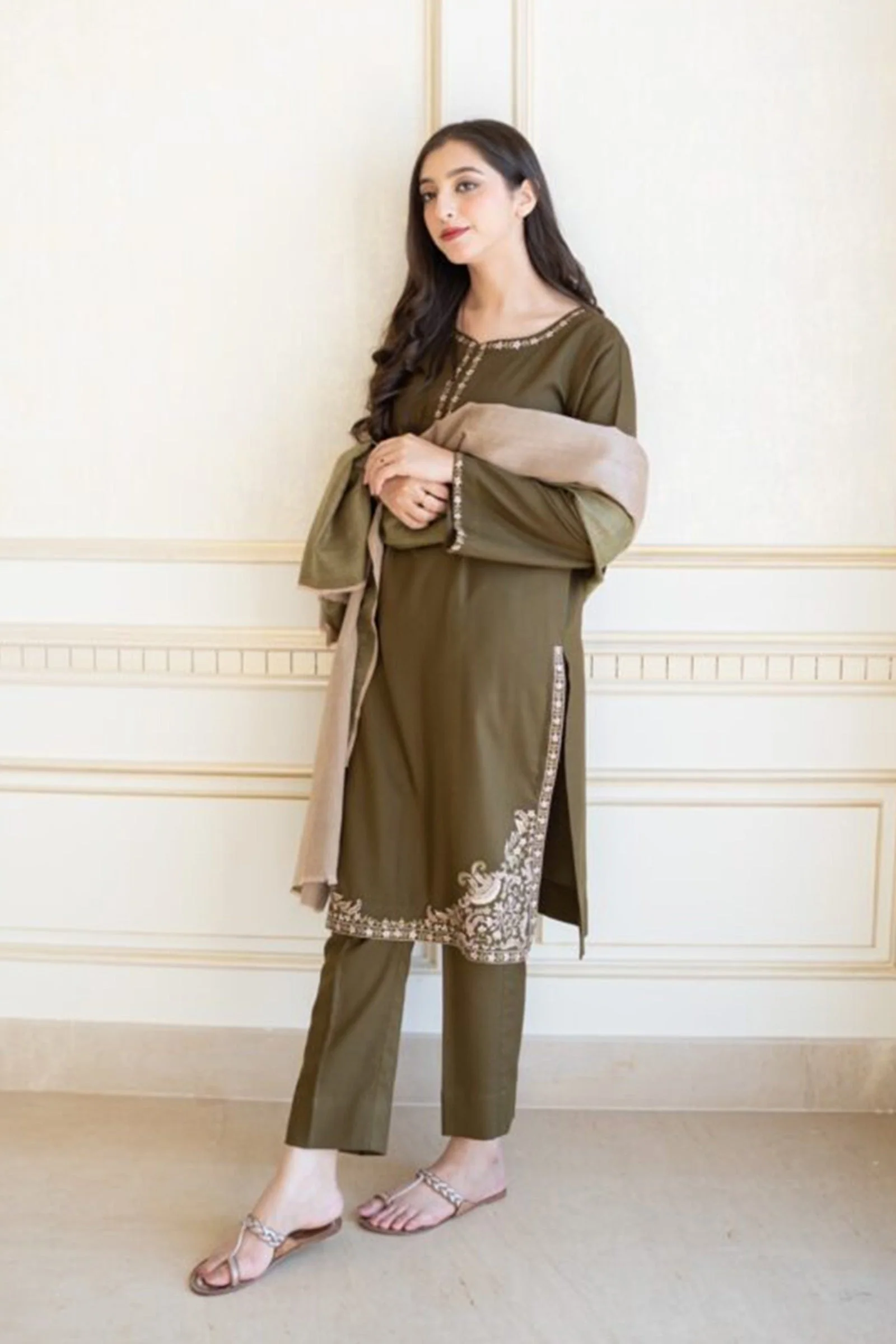 Winter 3 Piece Dhanak Dress with Plain Dhanak Shawll WC612 - Image 3
